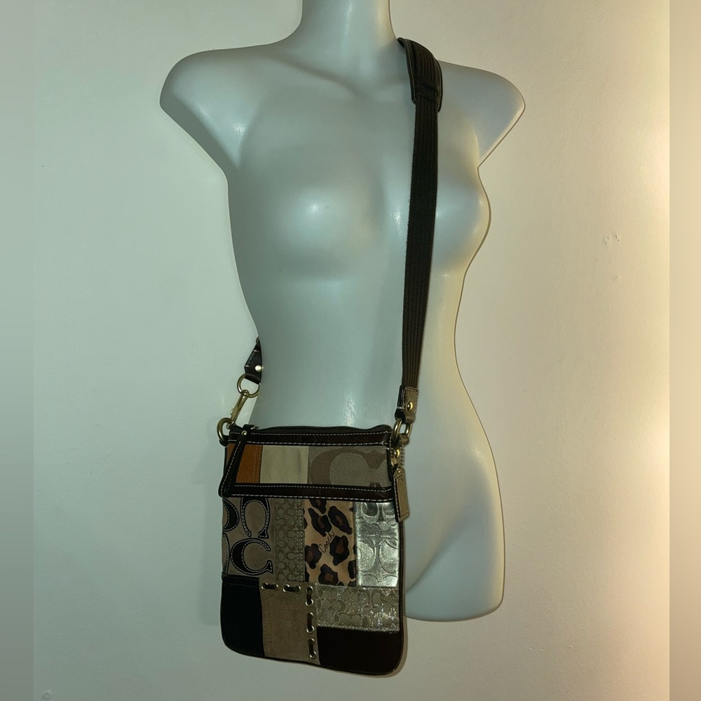 Vintage Y2K Coach Patchwork crossbody bag